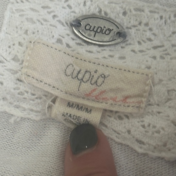 Cupio White Lace Detail Top - Picture 2 of 2